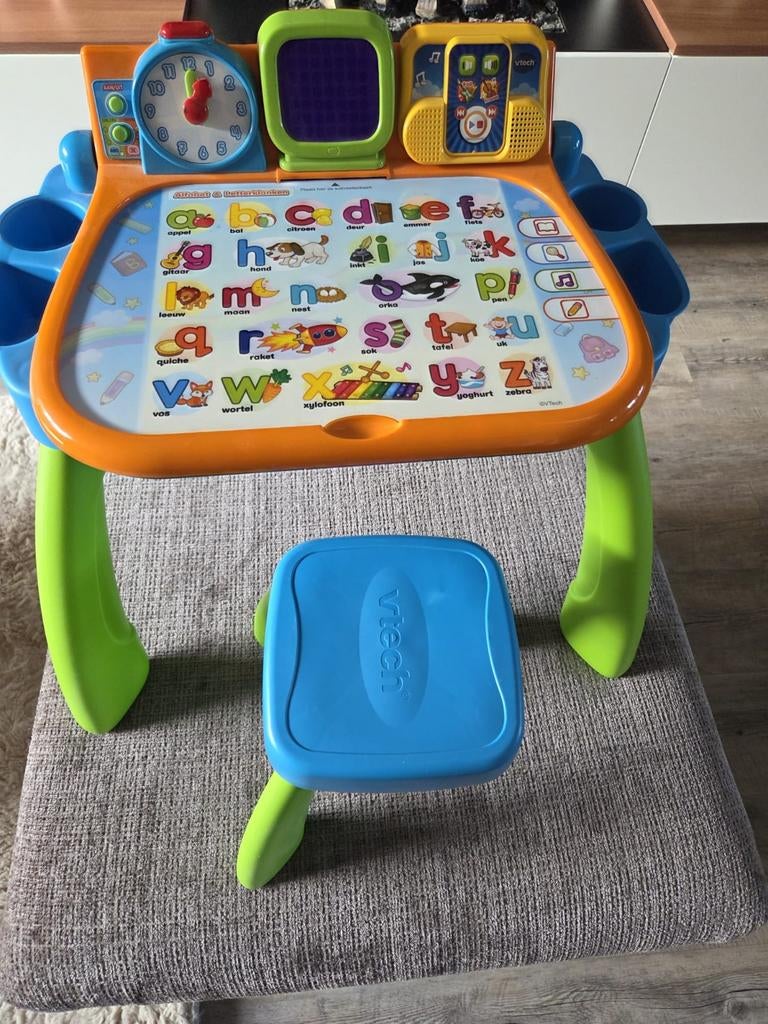 VTech speelbord met stoel, Ophalen