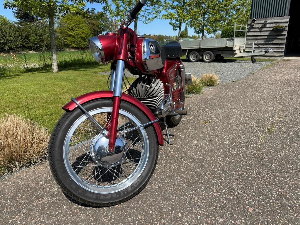 Zundapp KS 125 Luchtkoeler, Ophalen, Zo goed als nieuw