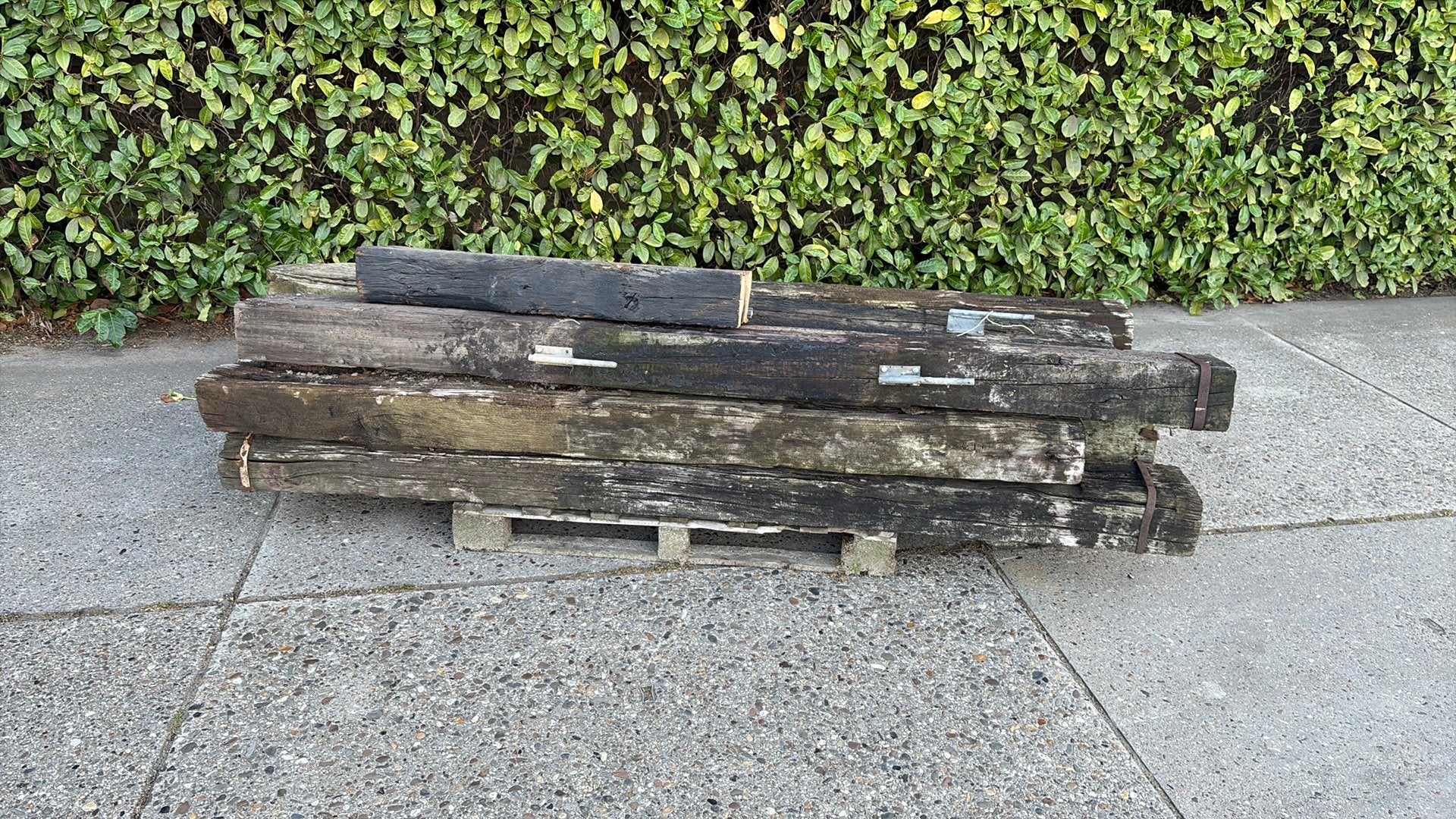 Partij spoorbielzen | Hoekpalen, Ophalen, Gebruikt, 200 cm of meer