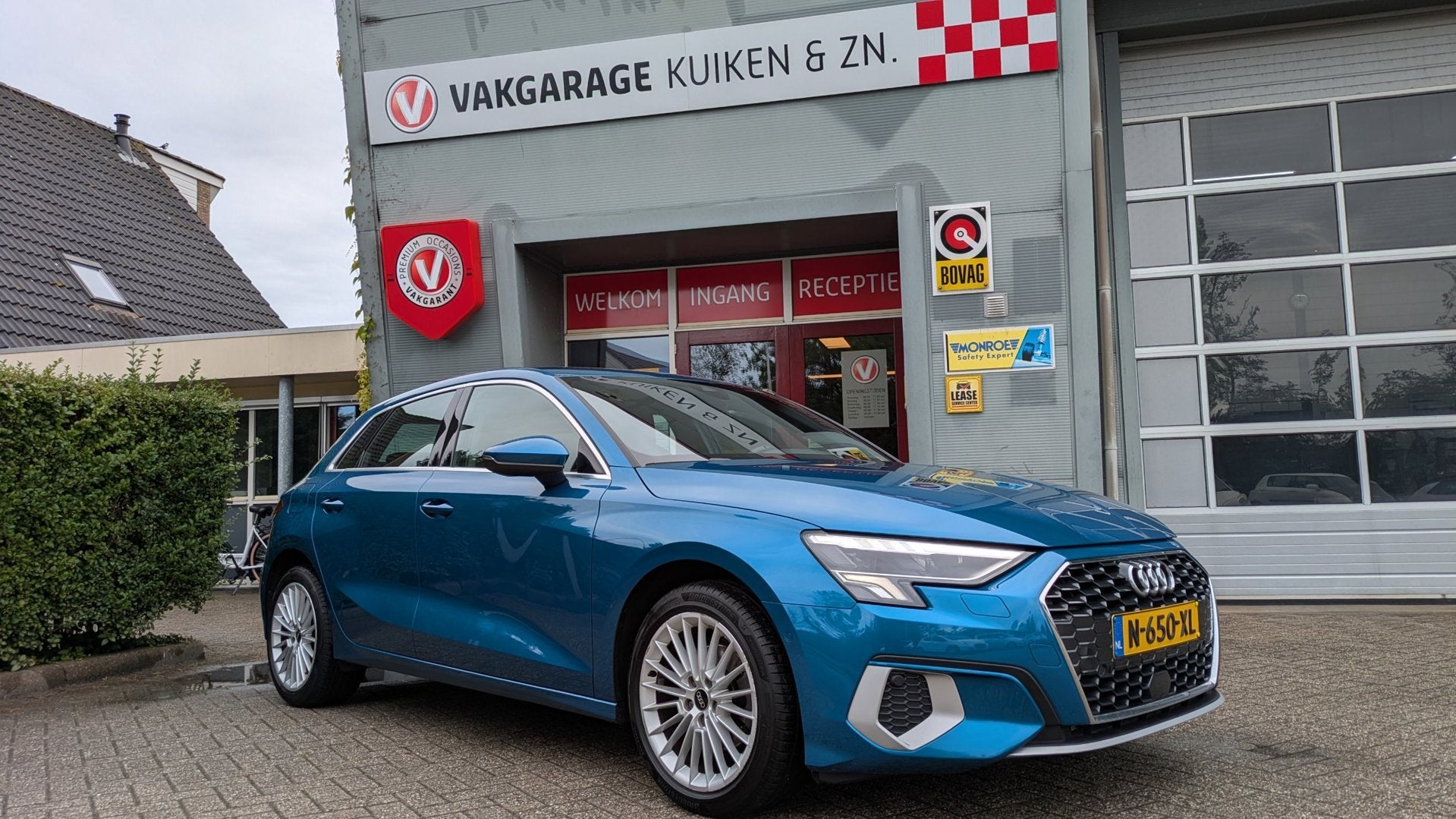 Audi A3 Sportback 30 TFSI-e | Adaptive Cruise | Carplay | Ke, Auto's, Stof, Gebruikt, Blauw, Automatische klimaatregeling