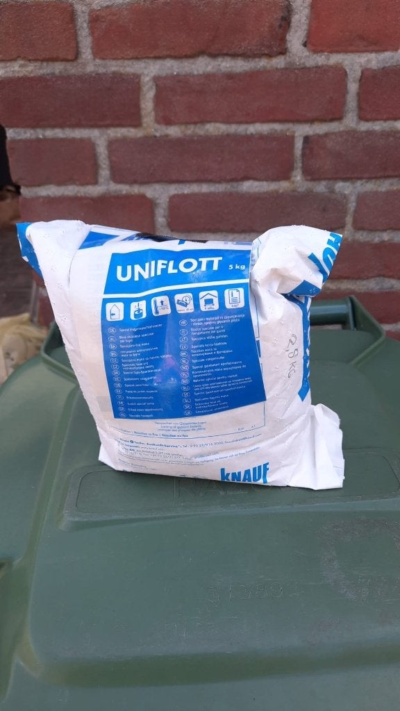 Knauf Uniflott, Ophalen, Zo goed als nieuw