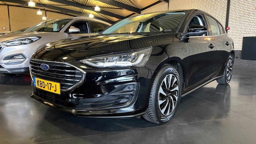 Ford FOCUS 1.0 AUTOMAAT  Titanium Hybride, Auto's, 125 pk, Gebruikt, Met garantie (alle), Zwart