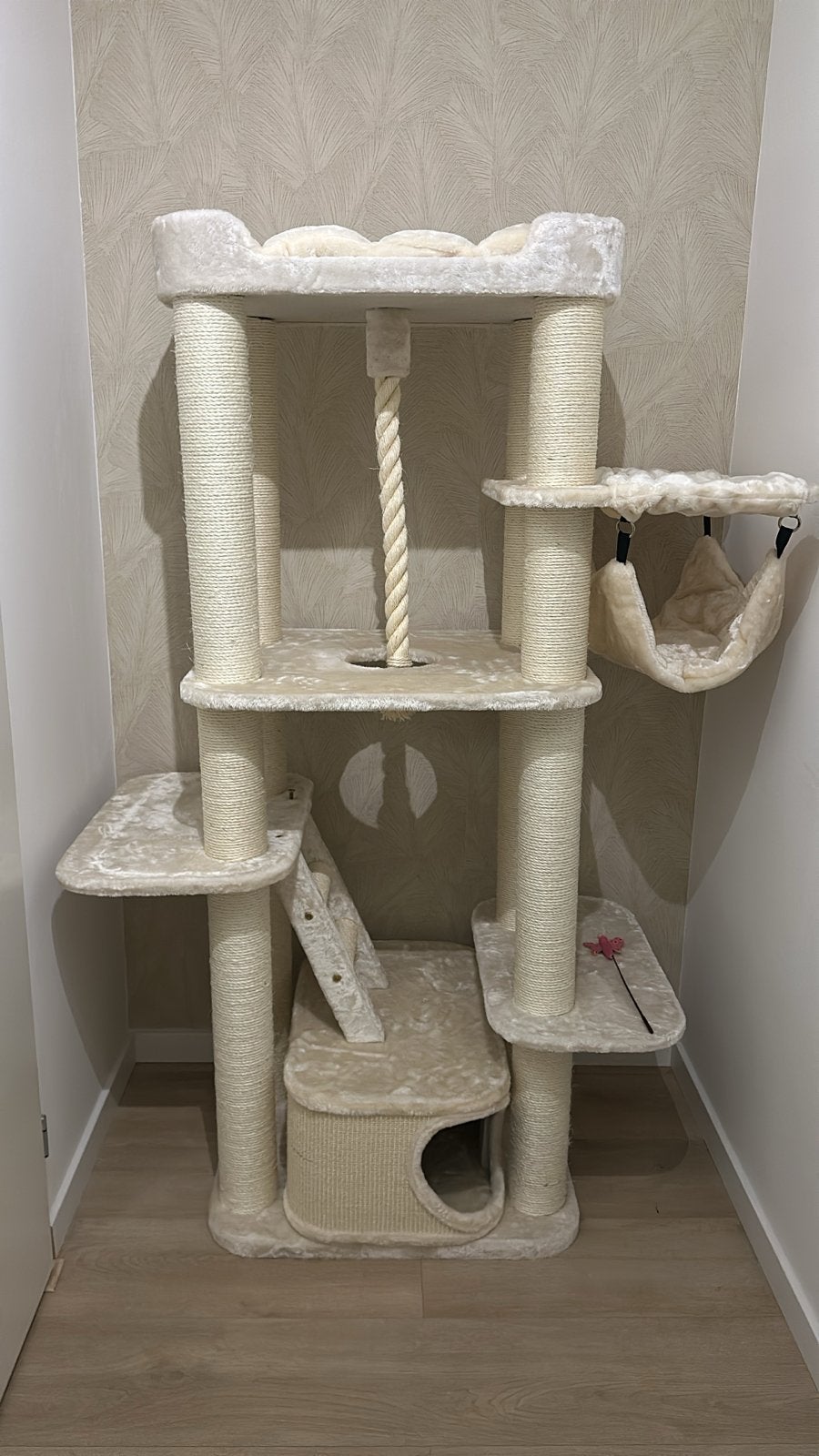 Krabpaal ivoor/wit – 178 cm hoog, Ophalen, Zo goed als nieuw, Krabpaal