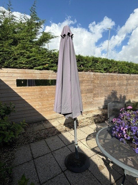 2x parasol inclusief voet, Tuin en Terras, Parasols, Ophalen, Gebruikt, Kantelbaar, Stokparasol