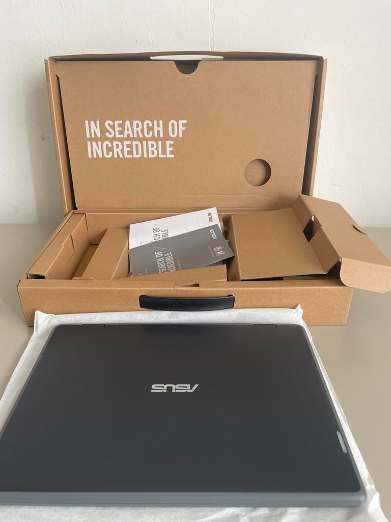 Nieuwe Asus laptop in doos, Computers en Software, Windows Laptops, Ophalen of Verzenden, Nieuw, 15 inch
