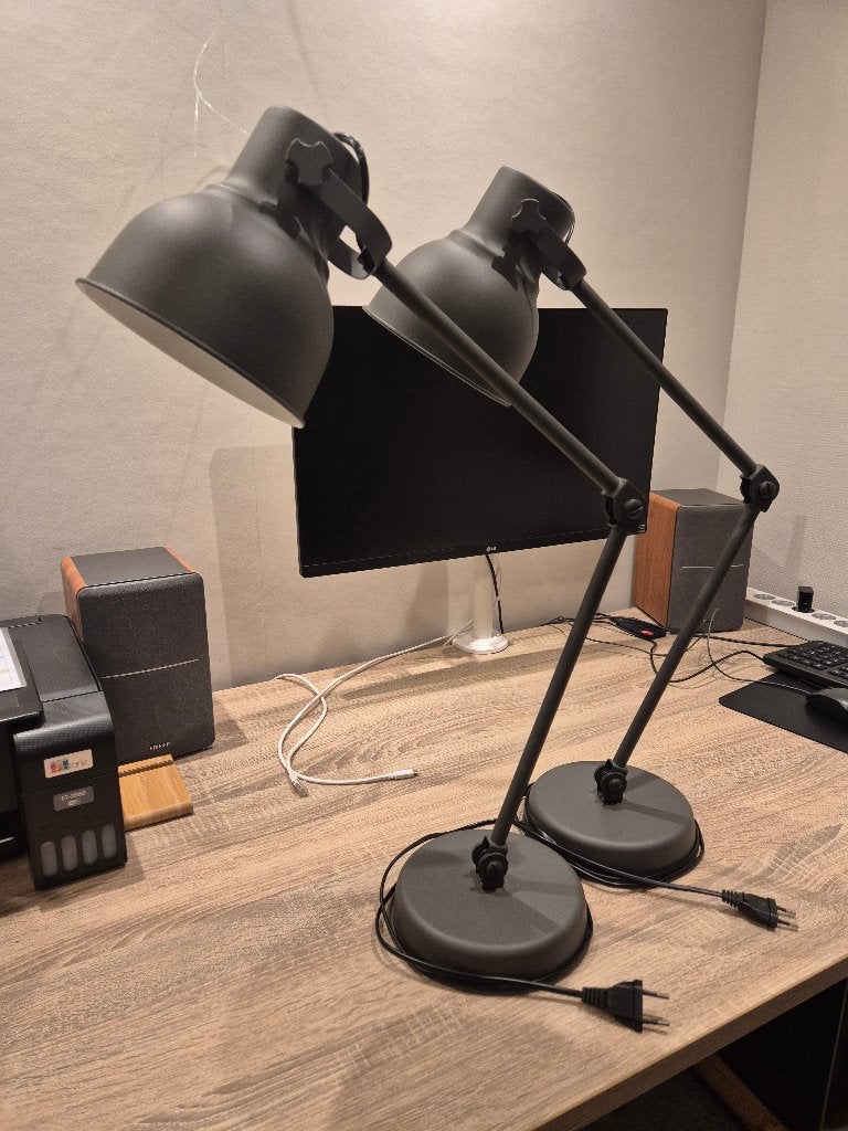 2 stuks IKEA Hektar burolampen donkergrijs, Ophalen, Bureaulamp, Grijs, IKEA