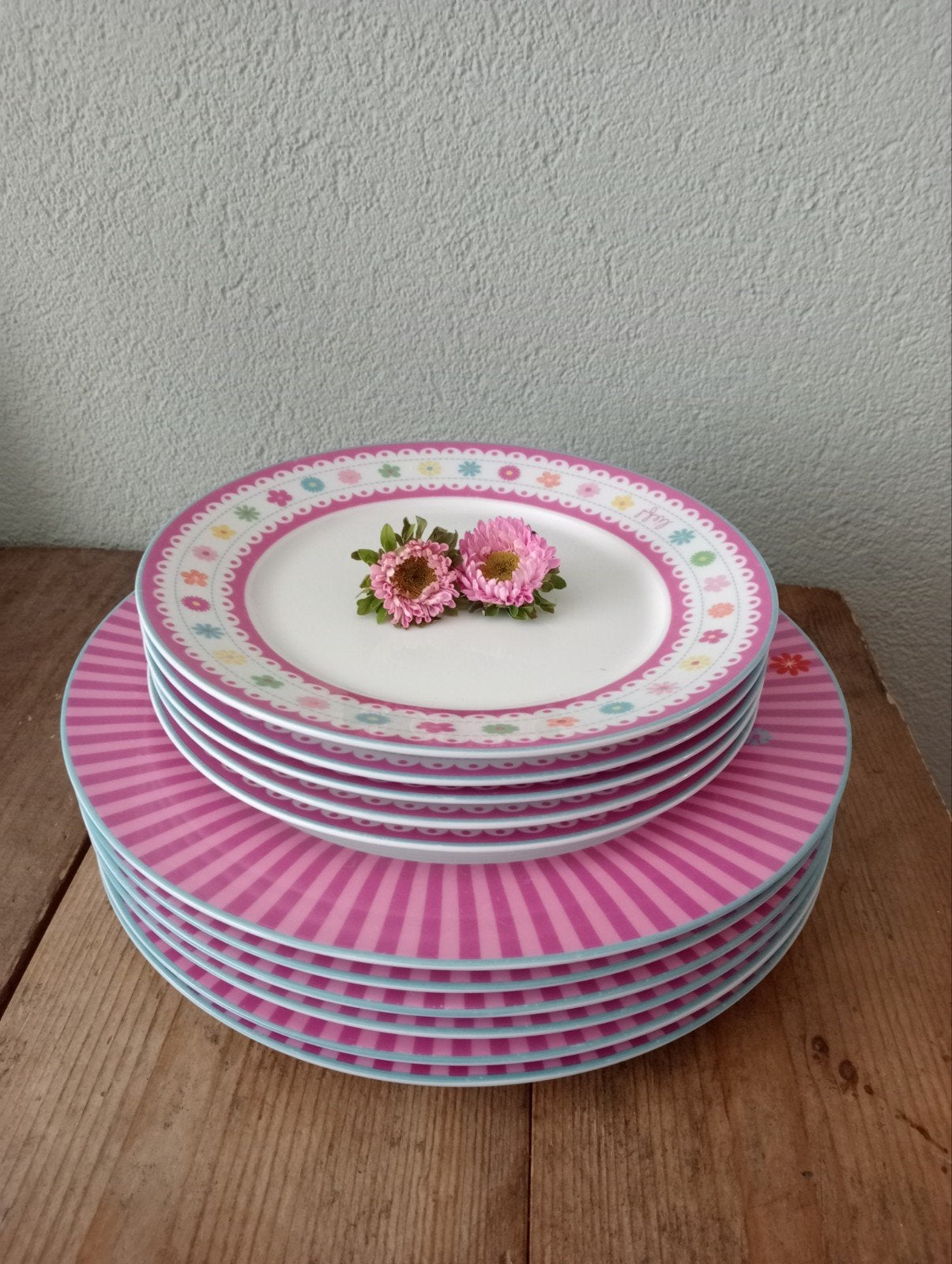 Lief lifestyle borden, roze met bloemen = ophalen, Ophalen, Gebruikt, Bord(en), Overige stijlen