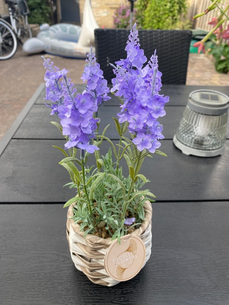 Mandje met kunst lavendel, Huis en Inrichting, Ophalen of Verzenden, Nieuw
