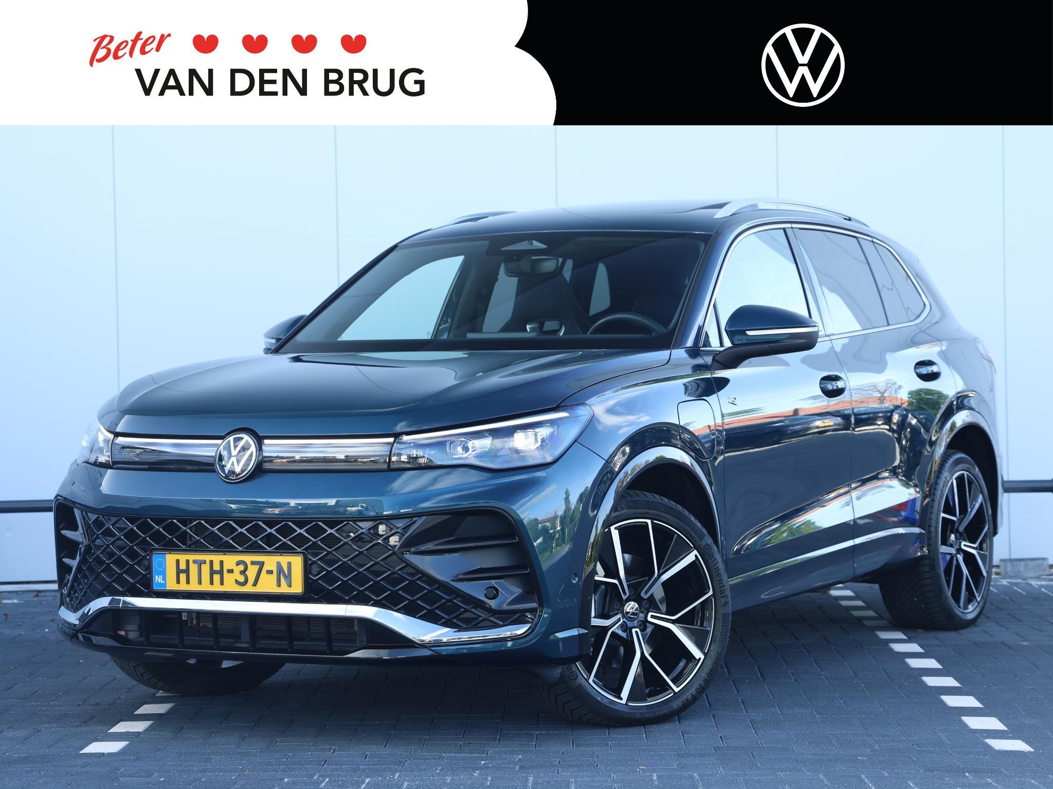 Volkswagen Tiguan 1.5 eHybrid R-Line Edition 204PK DSG | Led, Auto's, Bedrijf, SUV of Terreinwagen, Tiguan, Te koop