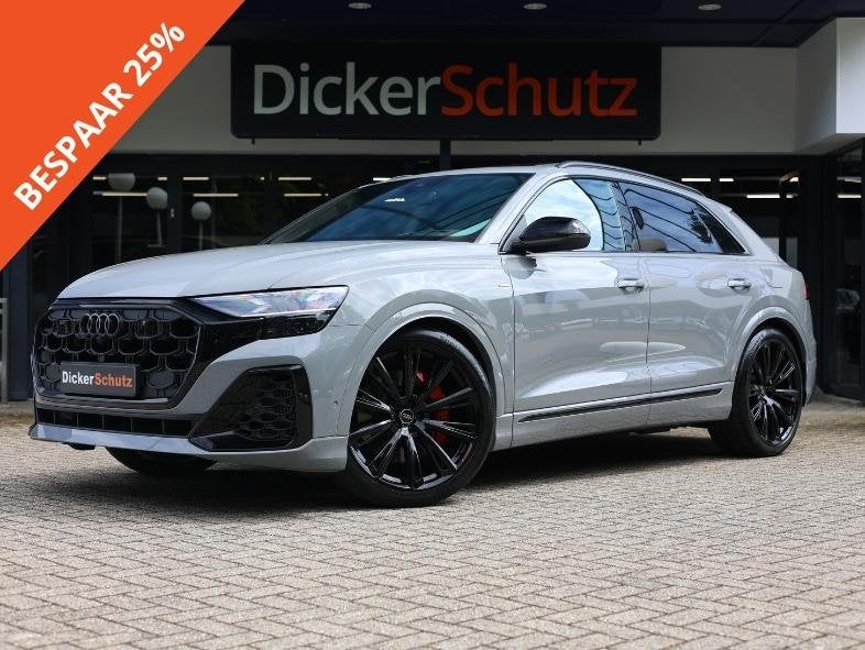 Audi Q8 60 TFSIe Competition Exclusive kleur | Vierwielb. |, Auto's, Audi, 2995 cc, Q8, 26 kWh, Bedrijf
