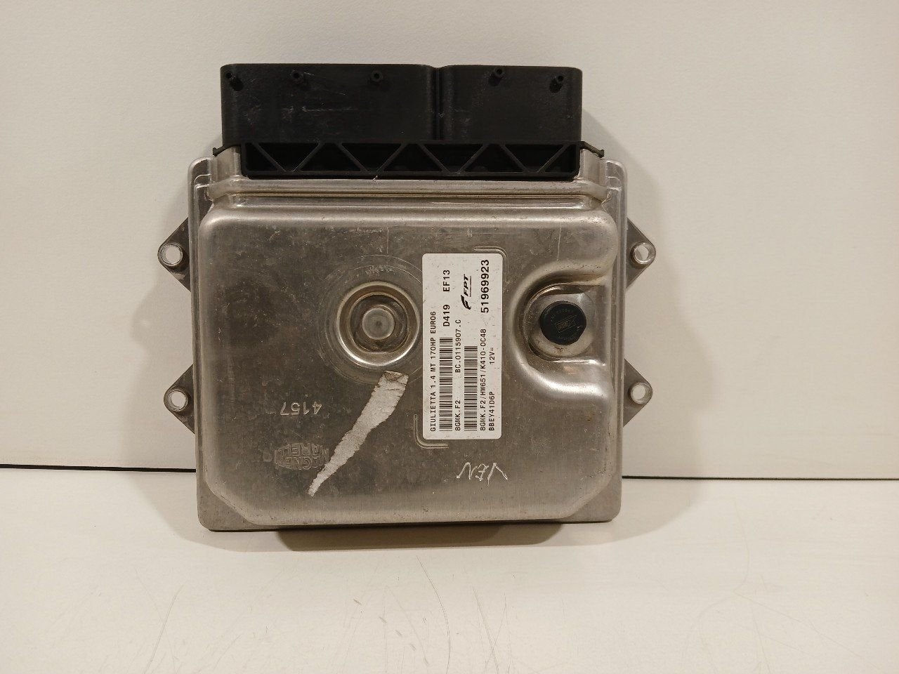 Computer motormanagement Alfa Romeo Giulietta, Onderdelen@venauto.nl, Van der Ven Autorecycling B.V., Gebruikt, Ettenseweg 76, 4706 PB Roosendaal, The Netherlands
