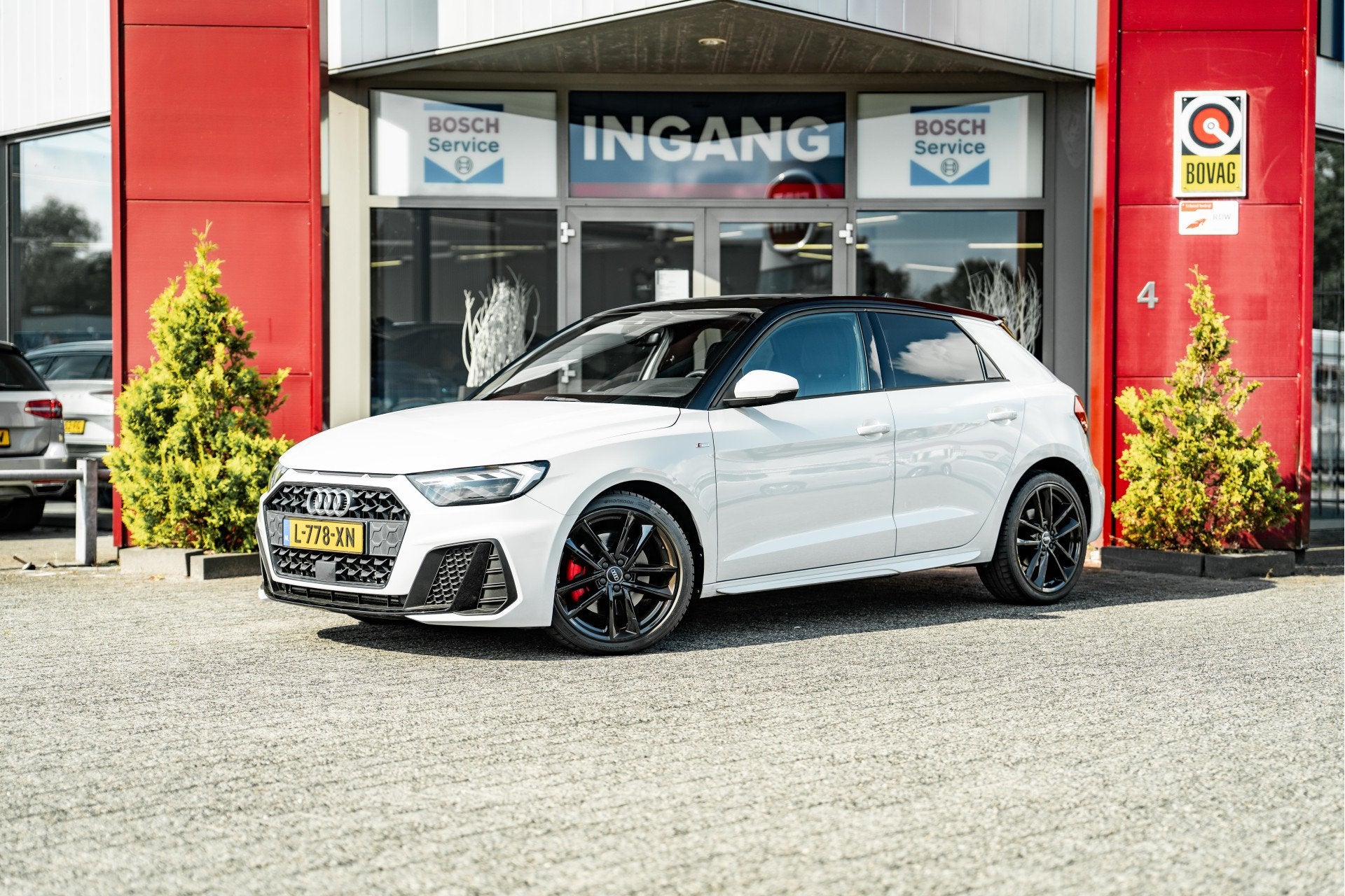 Audi A1 Sportback 40 TFSI S Line (bj 2019, automaat), Auto's, 4 cilinders, 1984 cc, Leder en Stof, Wit