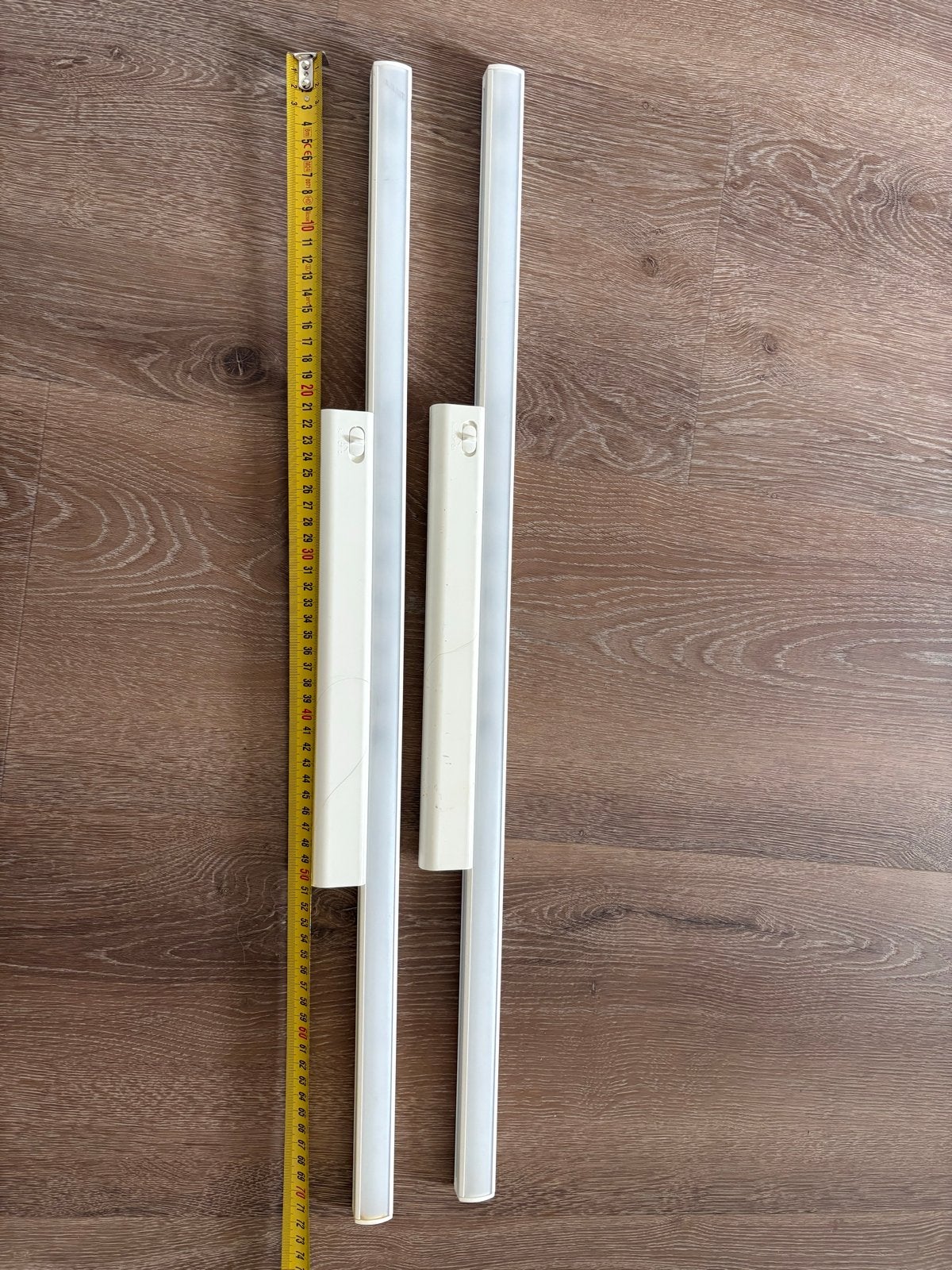 Ikea Stotta LED-strip met bewegingssensor - 2 stuks, Led-lamp, Gebruikt, Met bewegingssensor, Warm wit