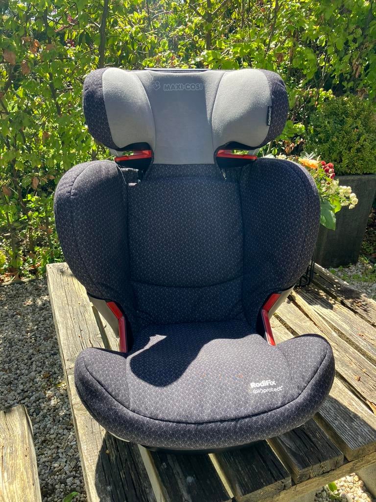 Maxi Cosi Rodifix AirProtect met isofix; 15 tot 35kg, Ophalen, Gebruikt, 15 t/m 36 kg, Isofix