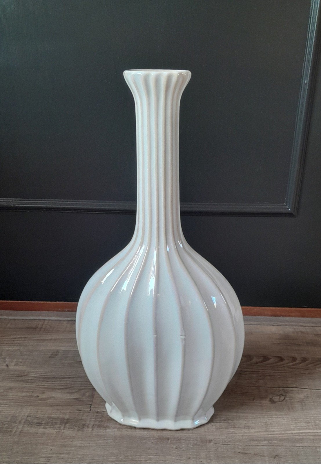 Nieuwe vaas woonexpress nieuwprijs €69.95 hoogte 45 cm, Huis en Inrichting, Overige kleuren, Nieuw, Ophalen of Verzenden, Glas