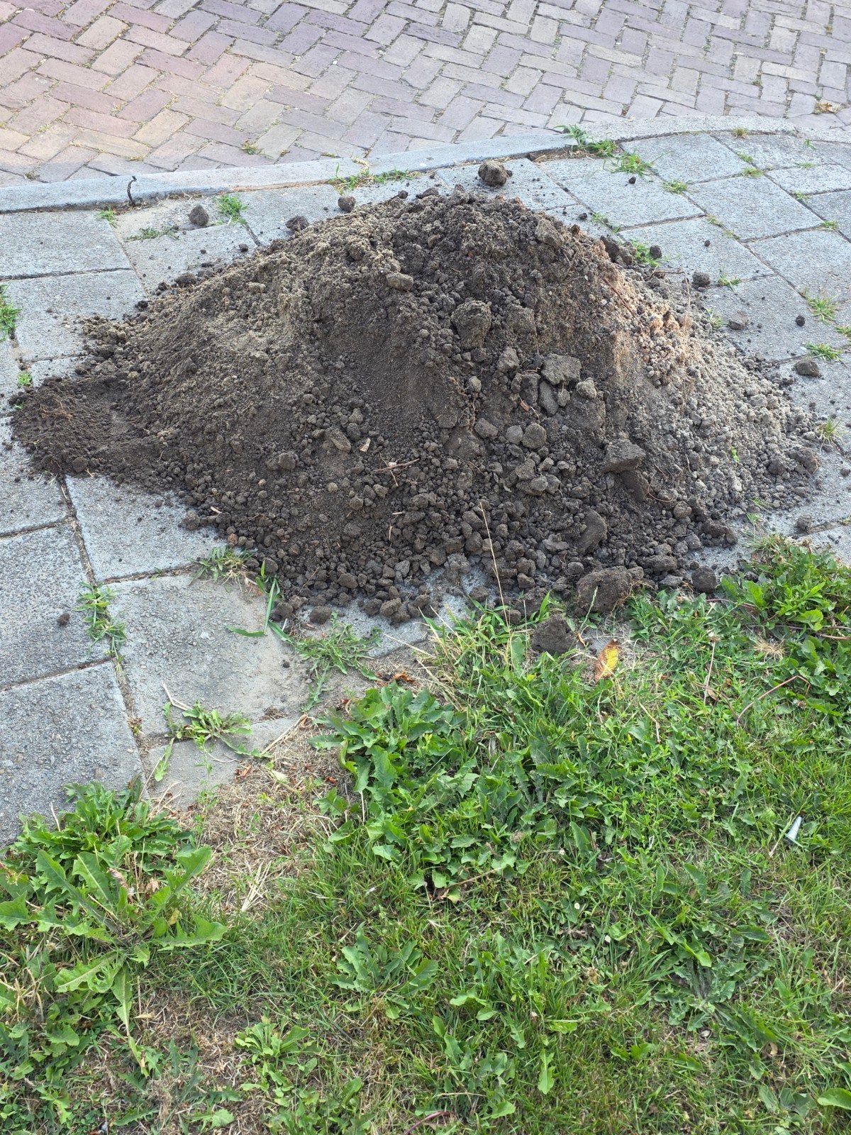Gratis af te halen: Tuinaarde tuingrond, Tuin en Terras, Zand, Ophalen of Verzenden, Overige typen
