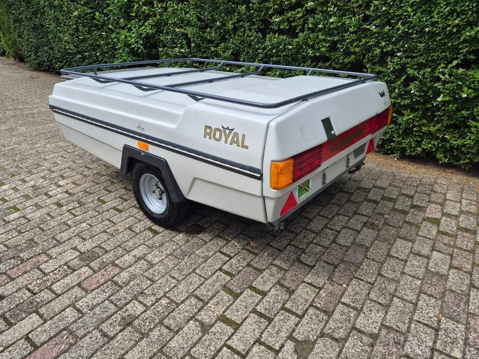 Camp-let Royal vouwwagen met imperiaal en fietsdragers, Caravans en Kamperen, Ophalen, Lichtgrijs, Tot en met 4, Camp-Let