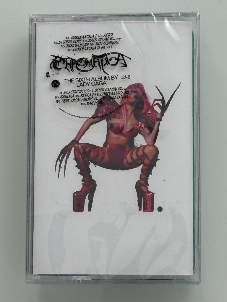 Lady Gaga Chromatica Cassette *NIEUW IN SEAL*, Ophalen of Verzenden, 2020 tot heden, Nieuw in verpakking
