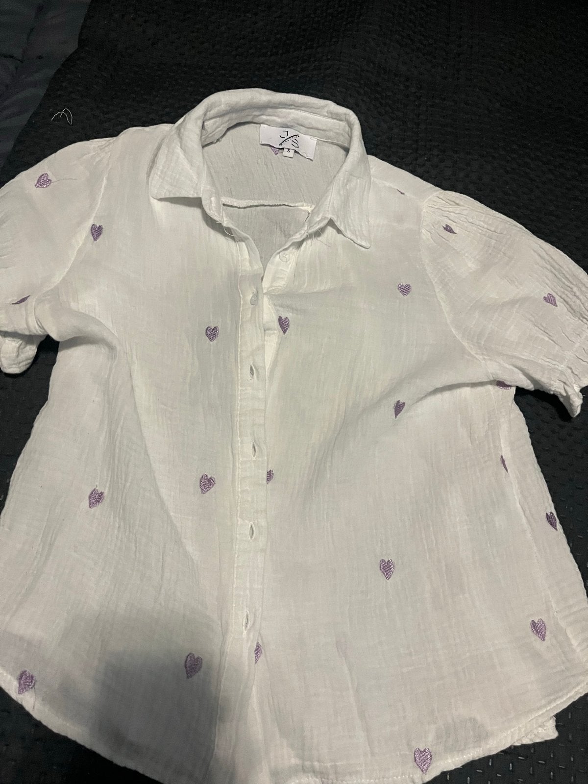 Witte blouse met paarse hartjes - Maat S, Ophalen of Verzenden, Zo goed als nieuw, Maat 36 (S), Wit