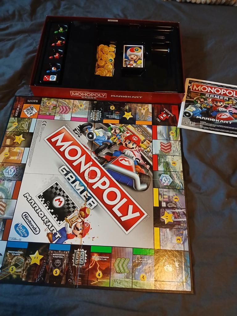 Monopoly Gamer Mario Kart Bordspel, Drie of vier spelers, Ophalen, Zo goed als nieuw, Hasbro