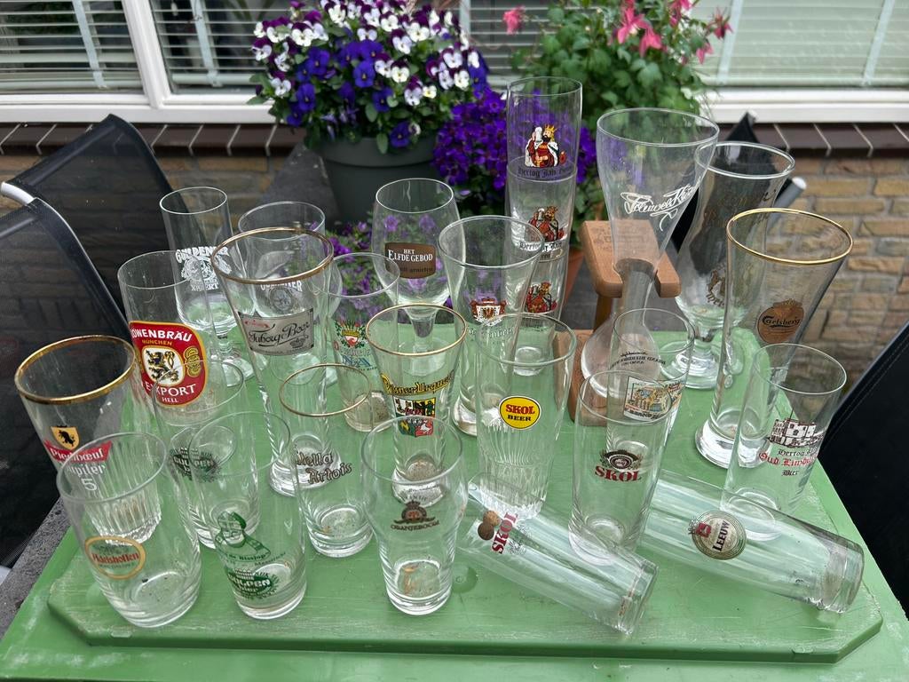 Grote Verzameling van  verschillende bierglazen, Verzamelen, Ophalen, Gebruikt, Glas of Glazen, Amstel