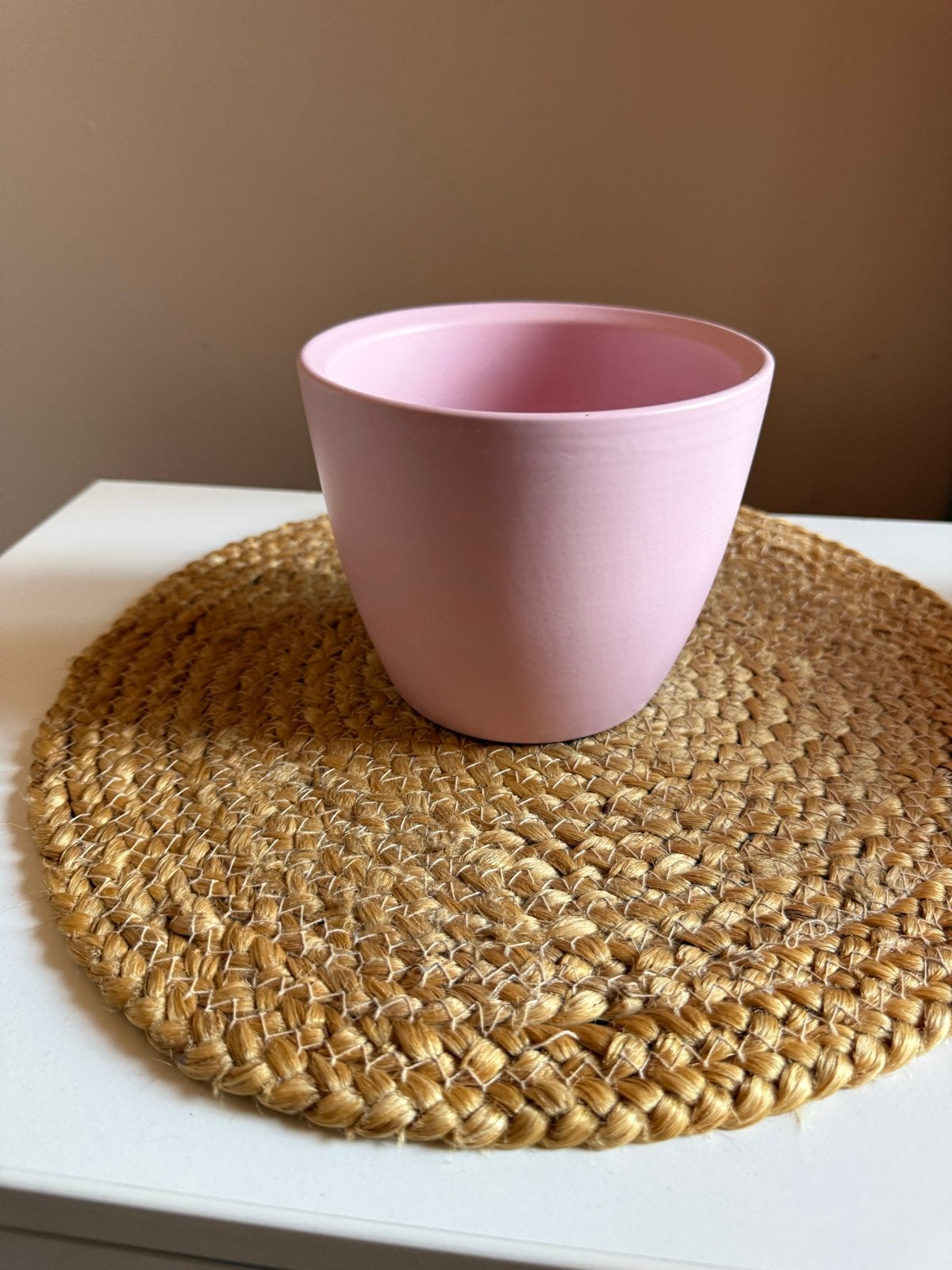 Roze bloempot van aardewerk - Zo goed als nieuw, Rond, Binnen, Ophalen of Verzenden, Zo goed als nieuw