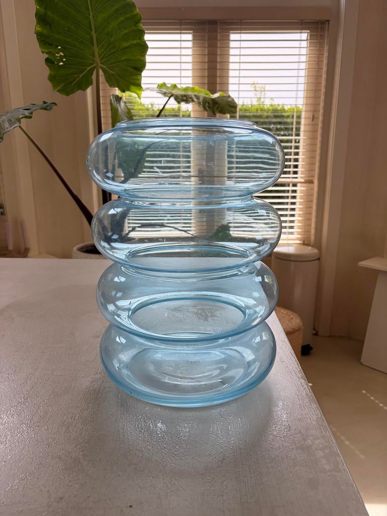 Lichtblauwe glazen vaas van Fest, Ophalen, 50 tot 75 cm, Blauw, Glas