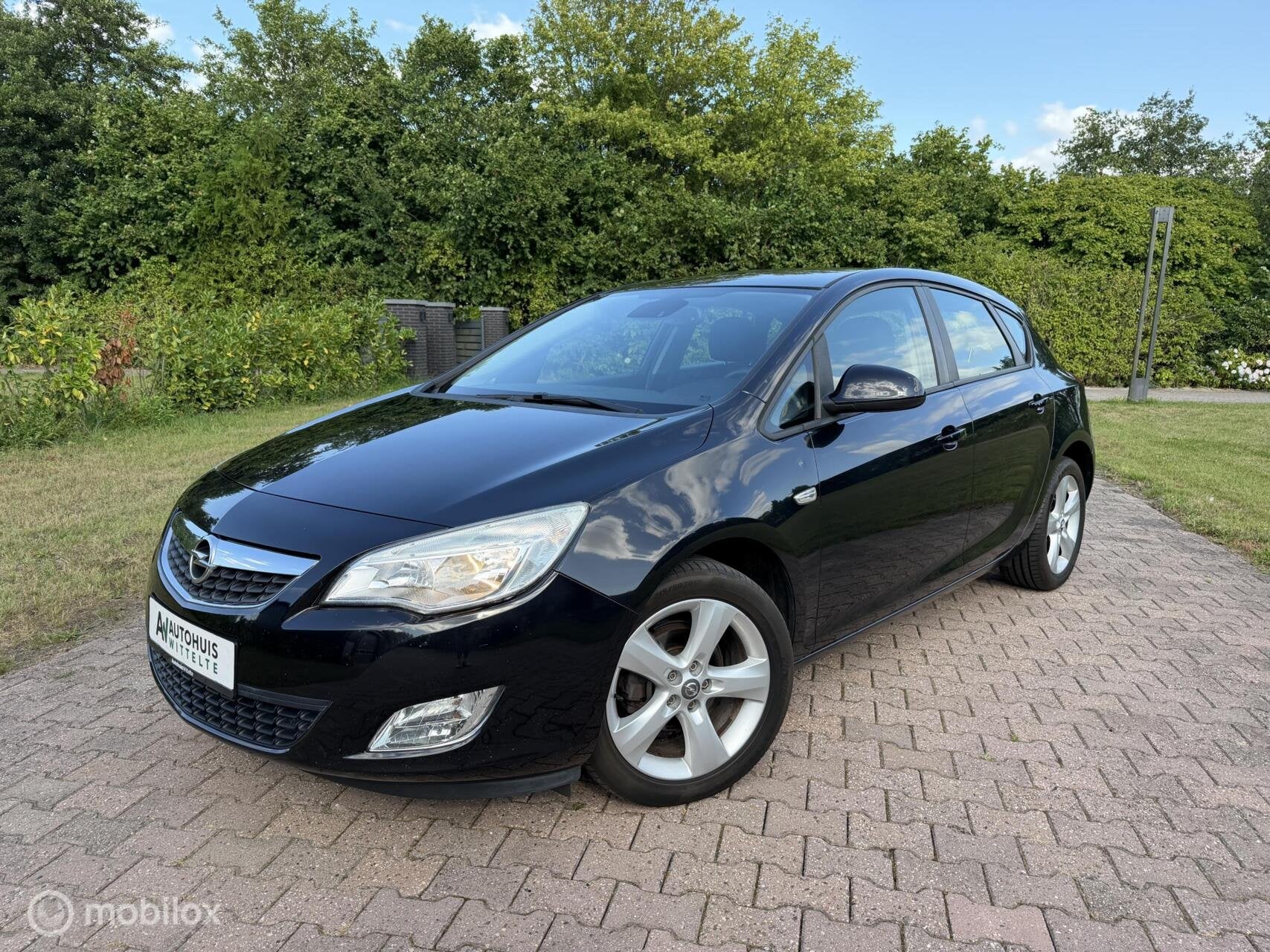 Opel Astra 1.4 Turbo Edition, Trekhaak, Airco, Cruise, Voorwielaandrijving, Euro 5, Gebruikt, 680 kg