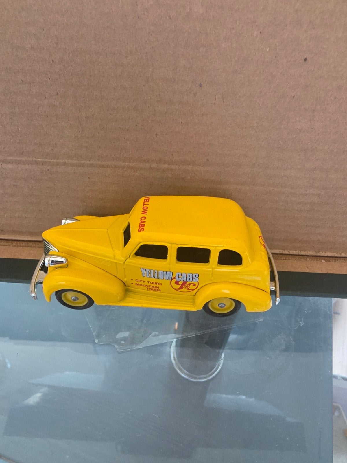 Days Gone Yellow Cabs Modelauto - Vintage Collectible, Ophalen of Verzenden, Gebruikt, Auto, Overige merken