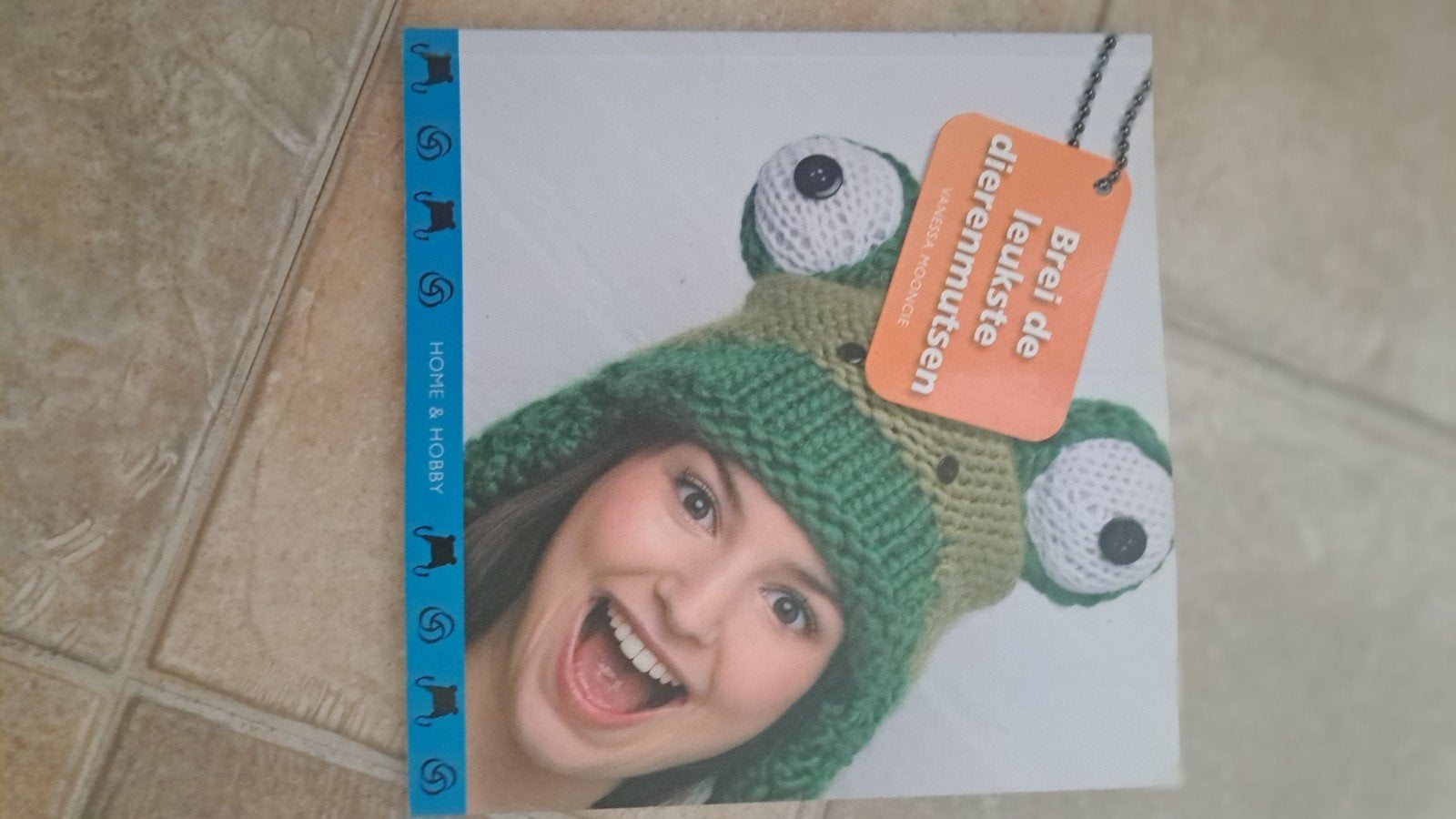 Brei de leukste dierenmutsen - Boek met breipatronen, Ophalen of Verzenden, Breien en Haken