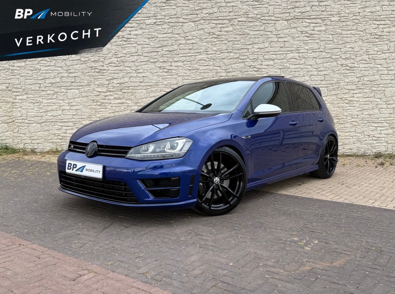 Volkswagen Golf 2.0 TSI R | DSG | pano | Milltek | Leder, Automaat, Zwart, 4 cilinders, 1984 cc