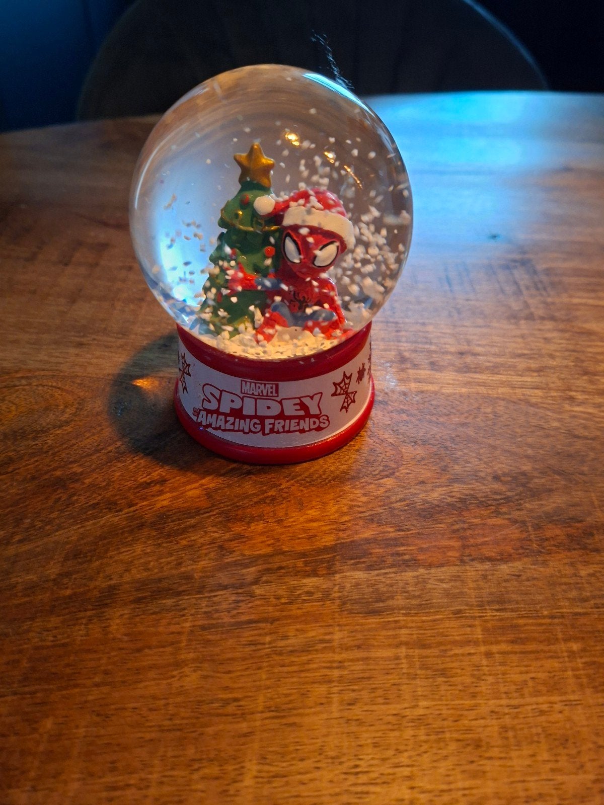 Sneeuwbal spiderman., Ophalen of Verzenden, Zo goed als nieuw