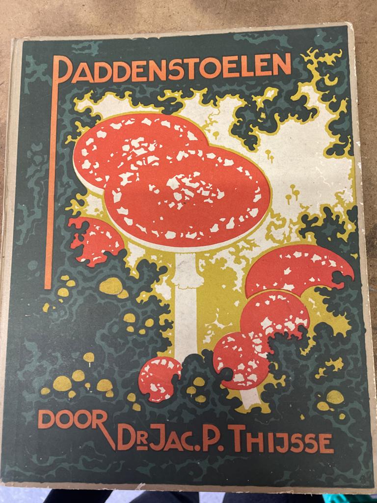 Paddenstoelen door Dr. Jac. P. Thijsse - Zeldzaam boek, Boeken, Ophalen of Verzenden, Gelezen, Natuur algemeen