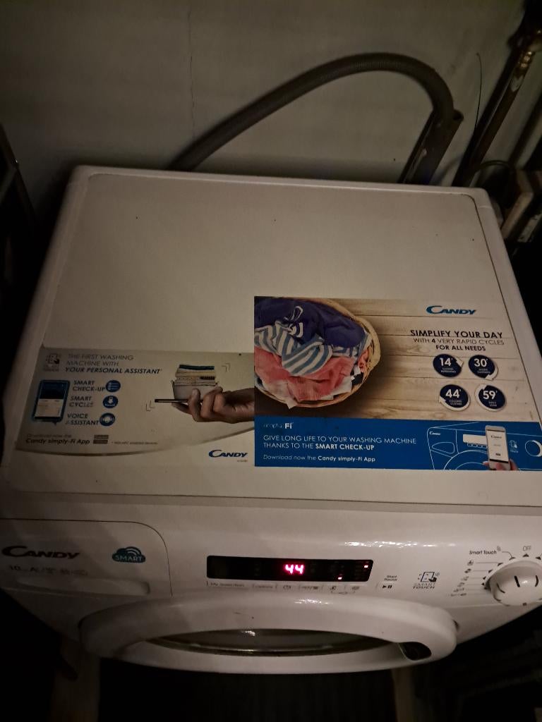 CANDY Wasmachine, Witgoed en Apparatuur, Wasmachines, Ophalen, 1200 tot 1600 toeren, 8 tot 10 kg, Zo goed als nieuw