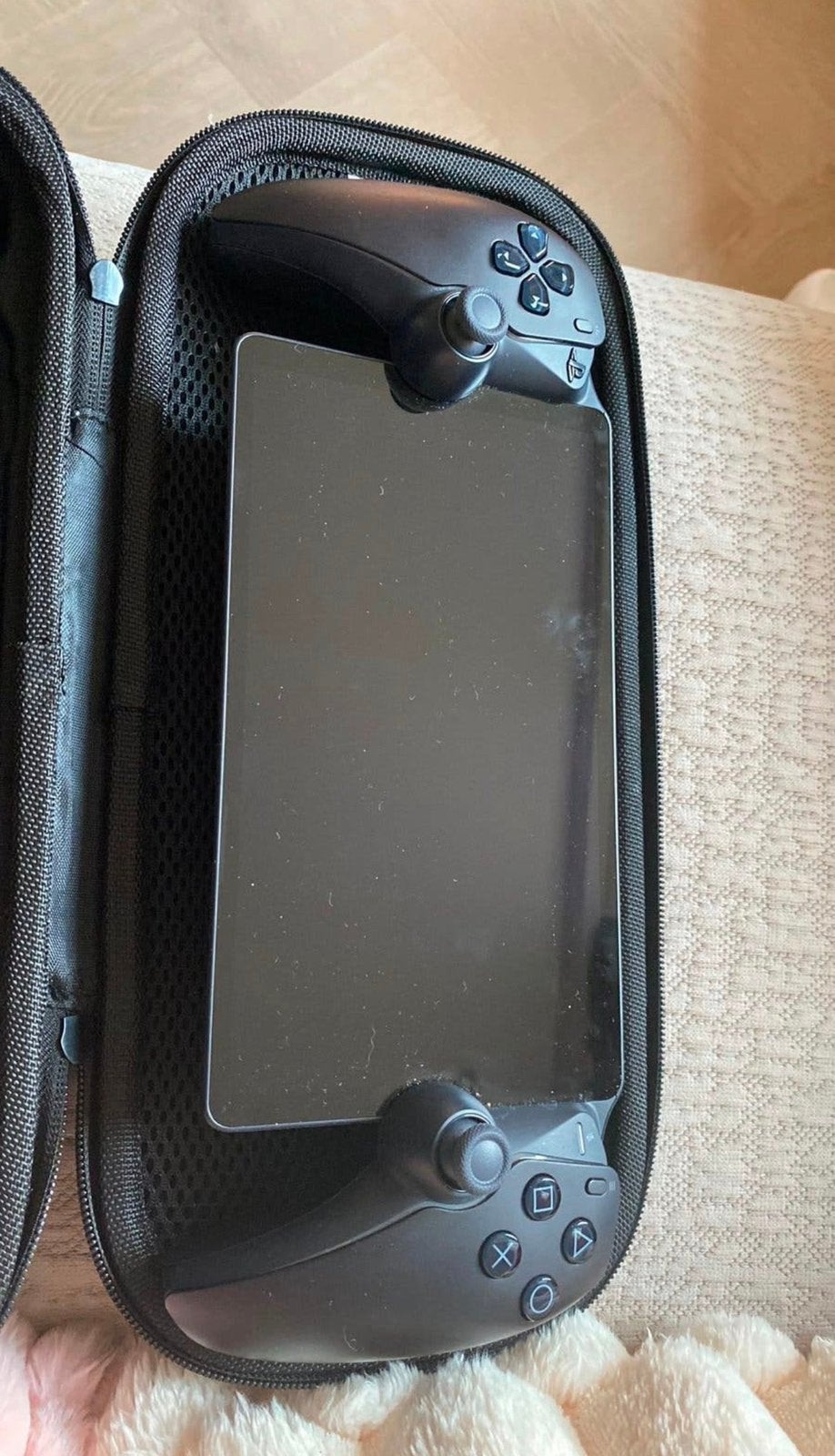 PlayStation Portal Remote Player + Opberghoes, Ophalen of Verzenden, Zo goed als nieuw