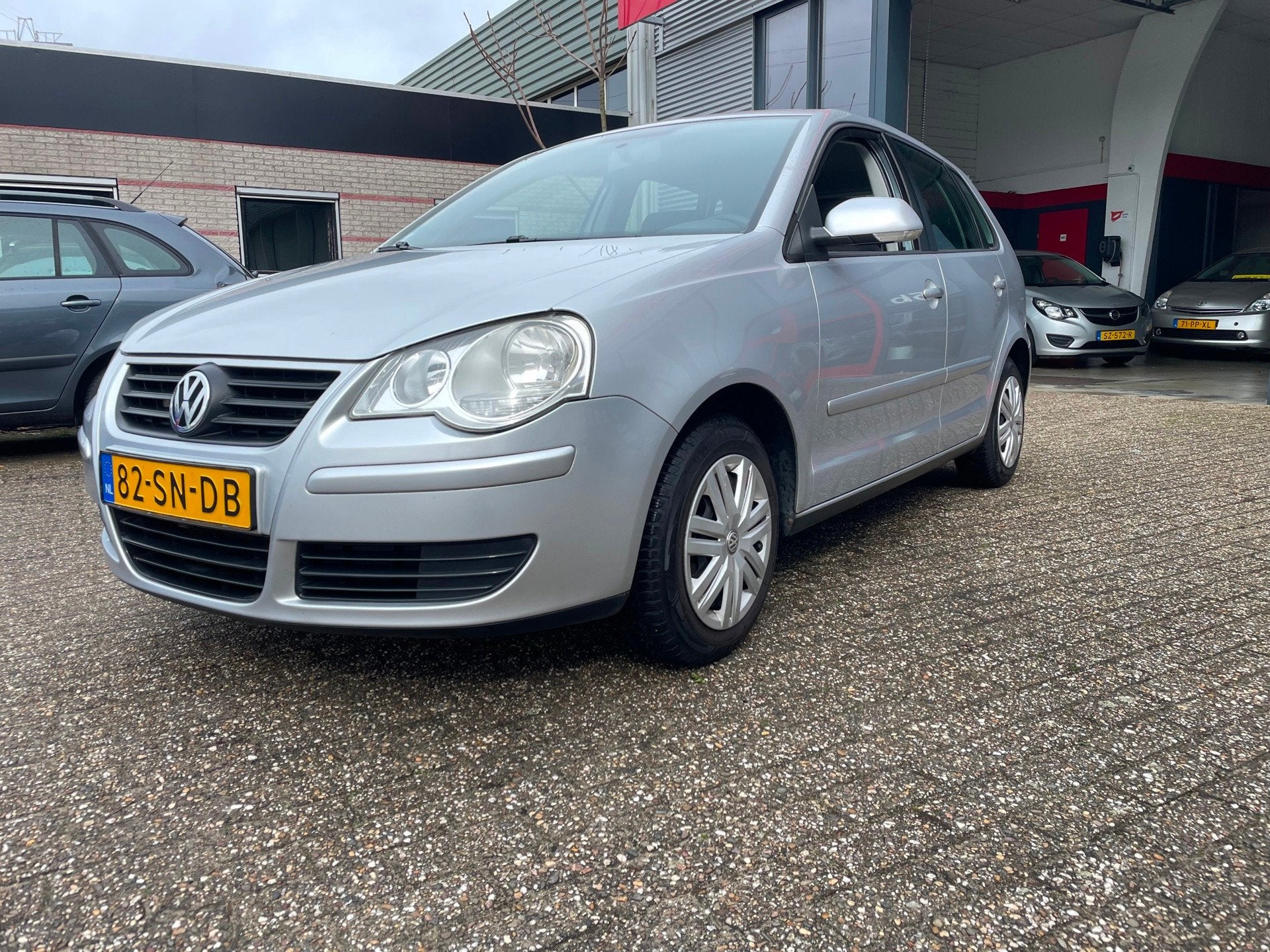 Volkswagen Polo 1.4-16V Turijn airco zeer nette auto, Auto's, Voorwielaandrijving, 15 km/l, Gebruikt, Origineel Nederlands
