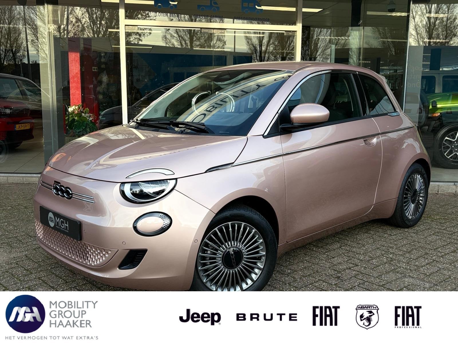 Fiat 500 La Prima 42 kWh | Camera | Carplay | Stoelverwarmin