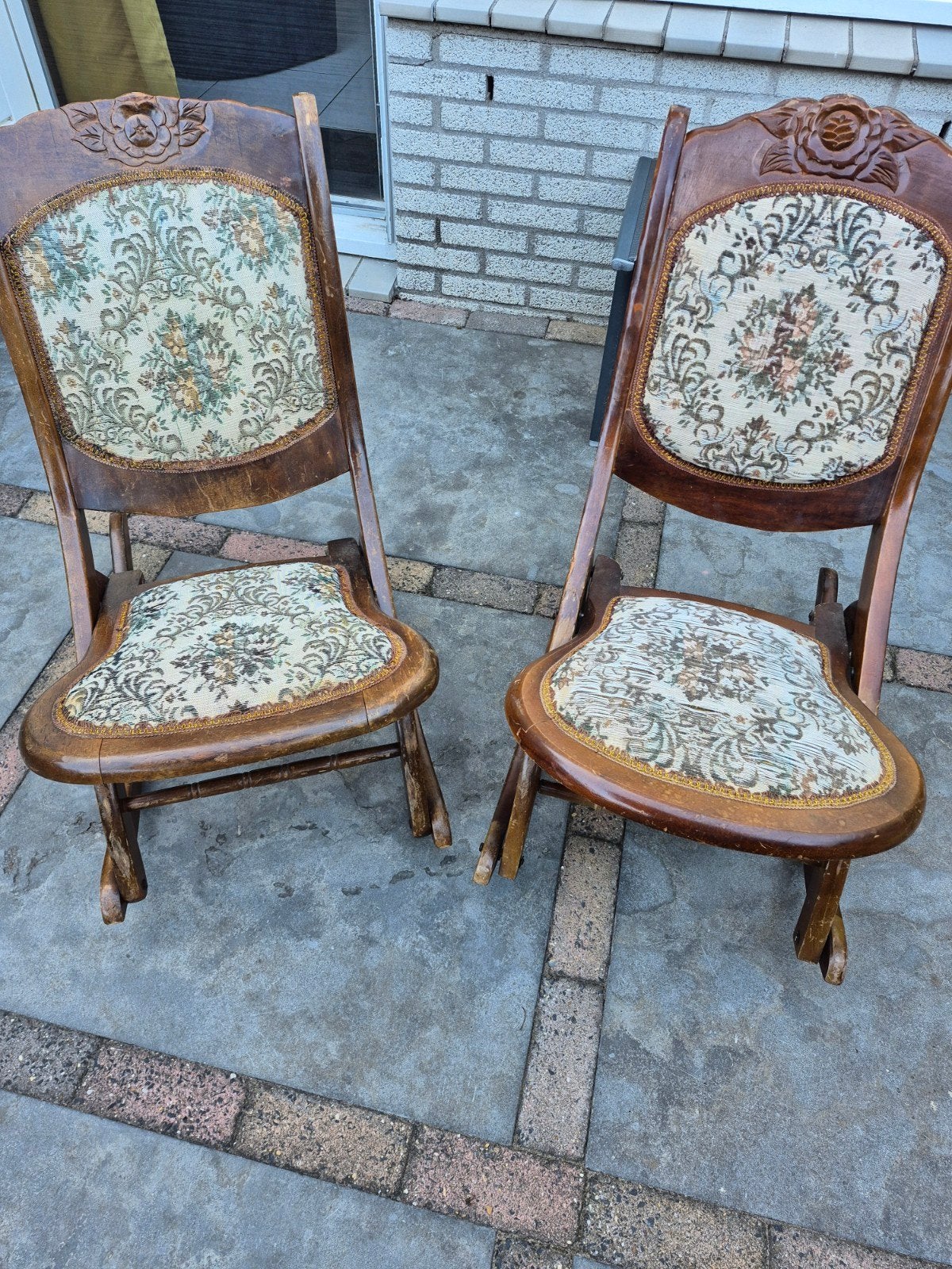 schommelstoelen, Ophalen