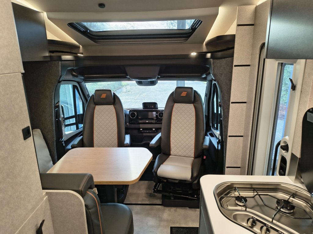 Hymer ML-T 580 4X4 Crosstrail - leverbaar, Automaat, Koelkast, Achteruitrijcamera, Bedrijf
