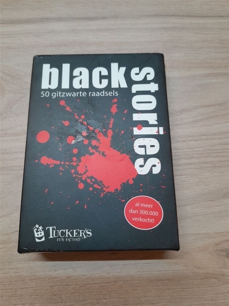 Black Stories - 50 gitzwarte raadsels - s3803