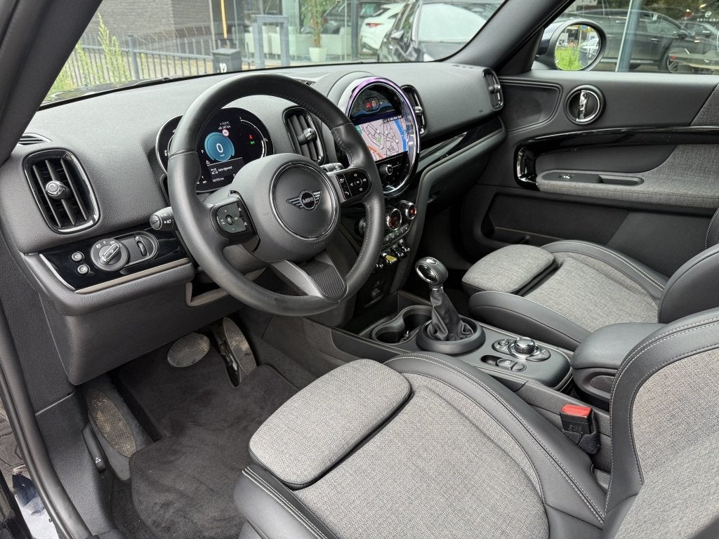 Mini Countryman 1.5 Co.S E ALL4 Chil, Auto's, Automaat, Stof, Gebruikt, Countryman