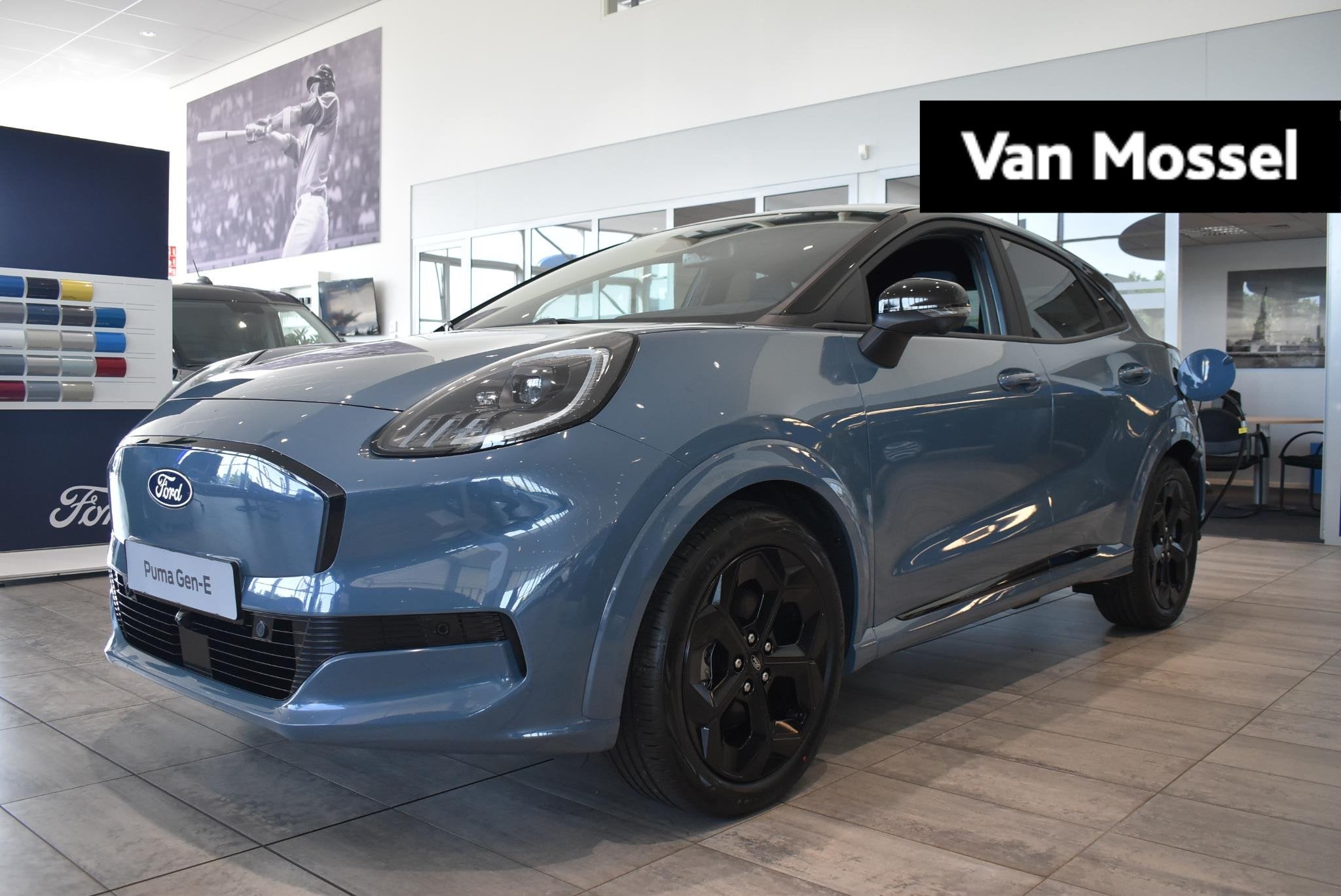 Ford Puma Gen-E BlueCruise Edition 47 kWh | Showroom Voorraa, Auto's, Ford, Blauw, Leder en Stof, 404 km, BTW verrekenbaar