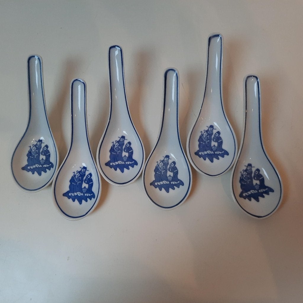 Chinese porseleinen soeplepels blauw/wit 6 stuks, Overige materialen, Los bestek, Ophalen of Verzenden, Zo goed als nieuw