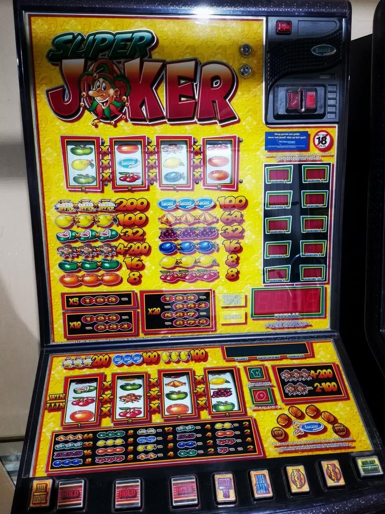 Super Joker gokkast, Verzamelen, Automaten | Gokkasten en Fruitautomaten, Euro, Ophalen, Zo goed als nieuw, Met sleutels