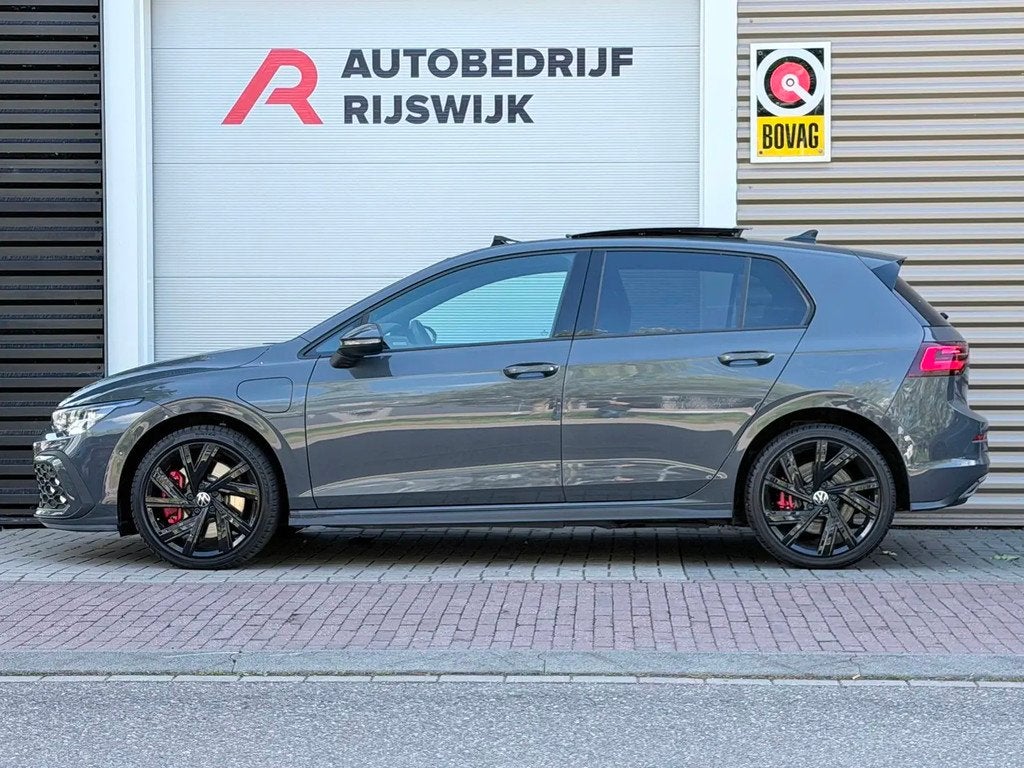 Volkswagen Golf 1.4 eHybrid GTE Pano/Matrix/Bli € 29.950,0, Automaat, Automatische klimaatregeling, Gebruikt, Euro 6