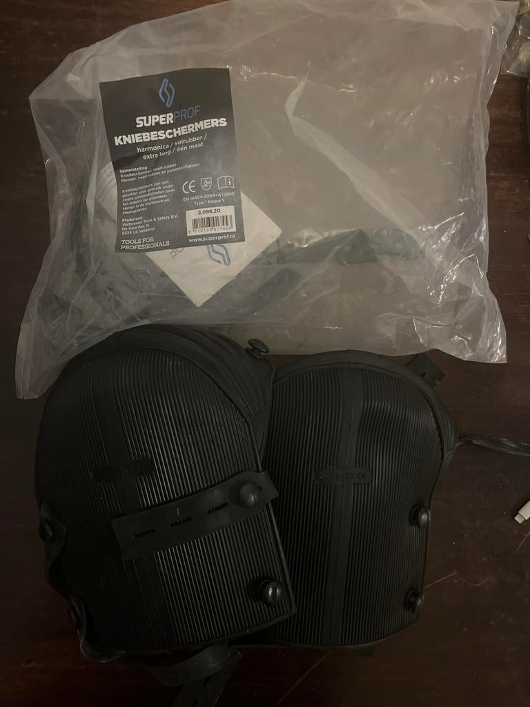 Nieuwe Superprof Kniebeschermers - Harmonica Volrubber, Ophalen of Verzenden, Nieuw