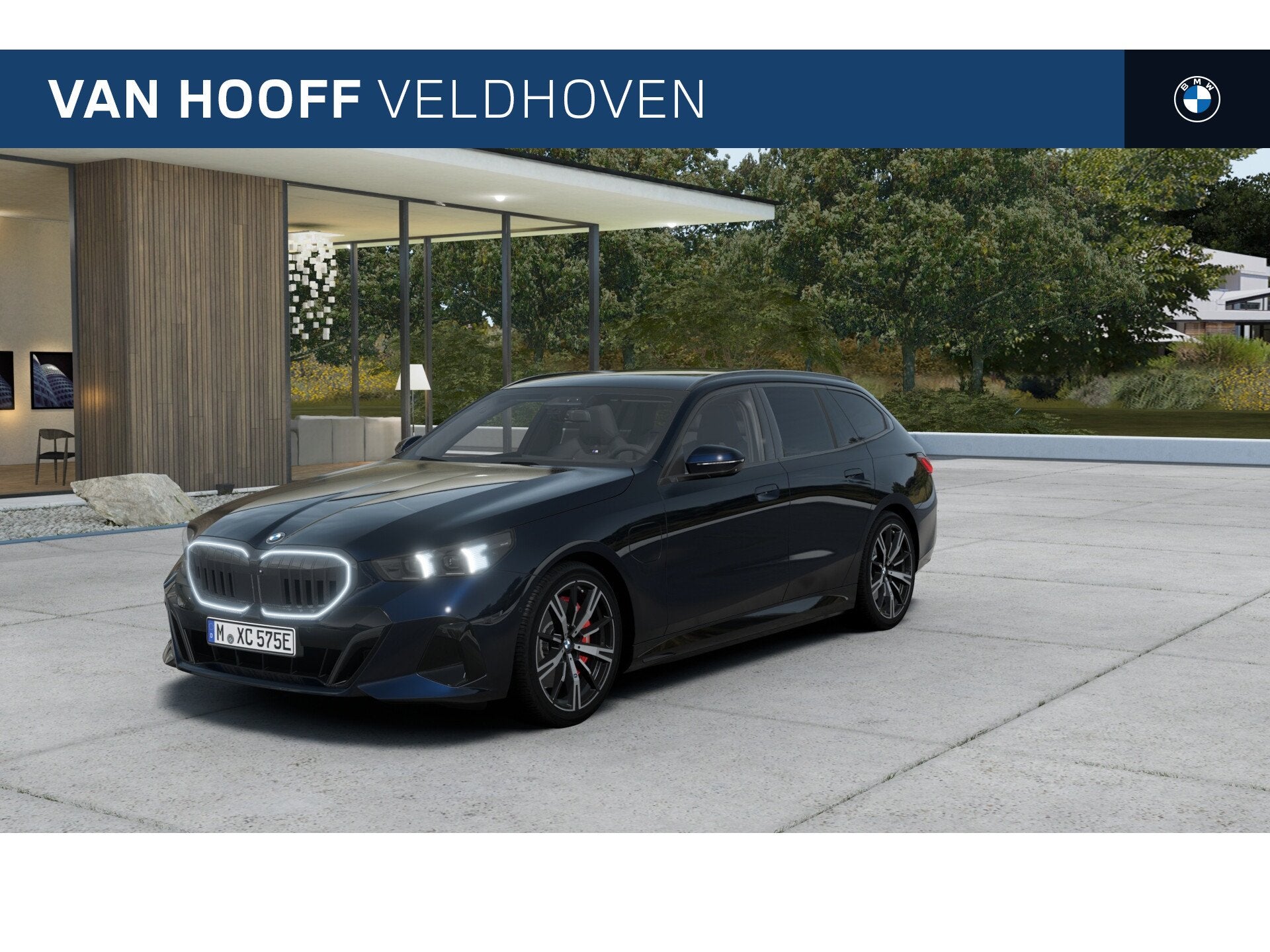 BMW 5 Serie Touring 550e xDrive M Sport Automaat / Panoramad