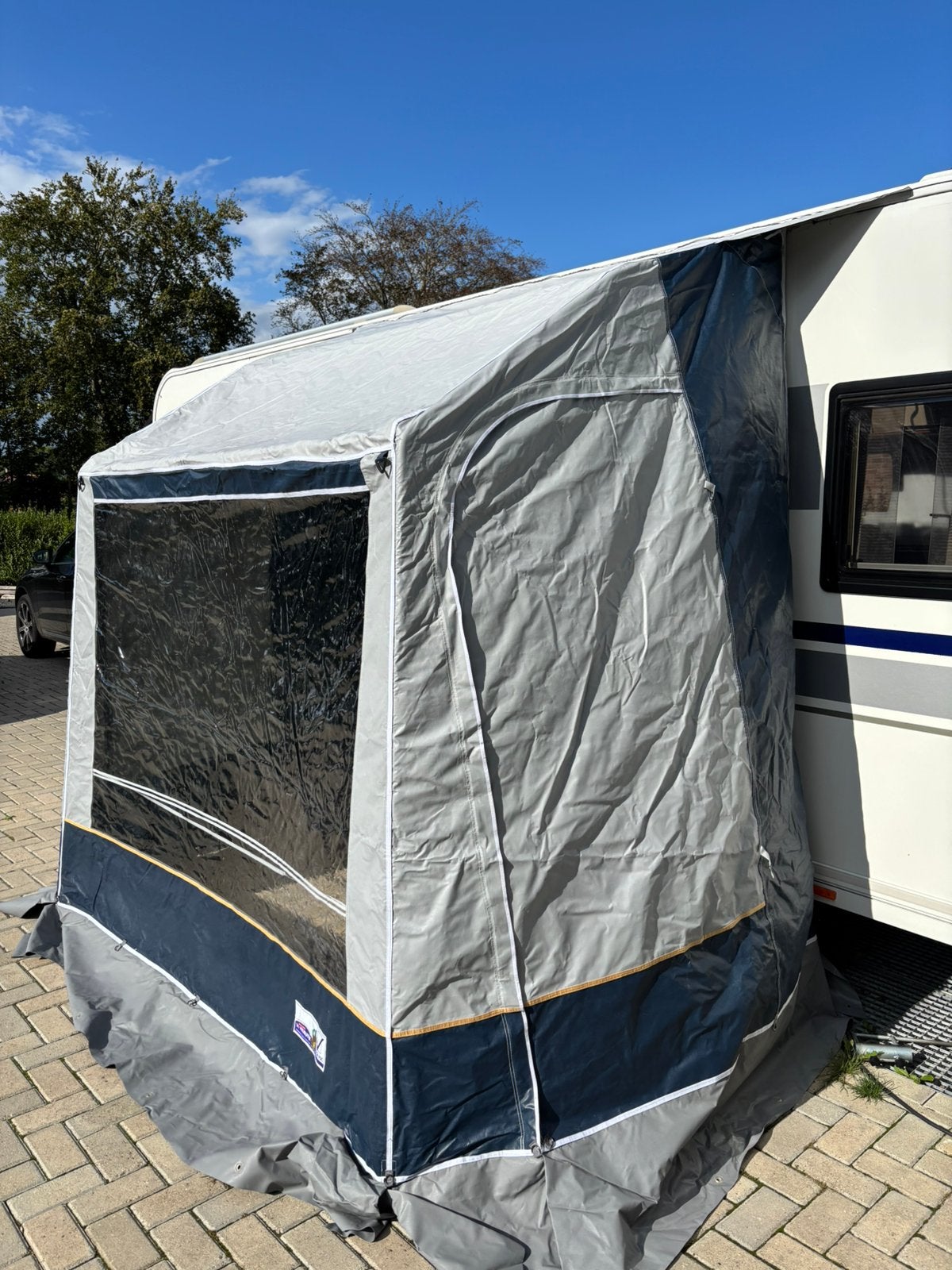 Wintertent vrijbuiter Alp 2, Ophalen, Zo goed als nieuw