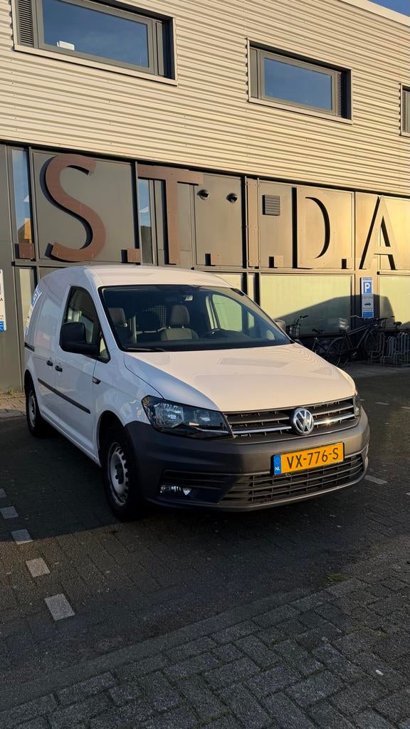 Volkswagen Caddy Bestelbus 2017 BTW VRIJ (MARGE) NAP pas, Auto's, Bestelauto's, Voorwielaandrijving, Euro 5, Stof, 74 pk