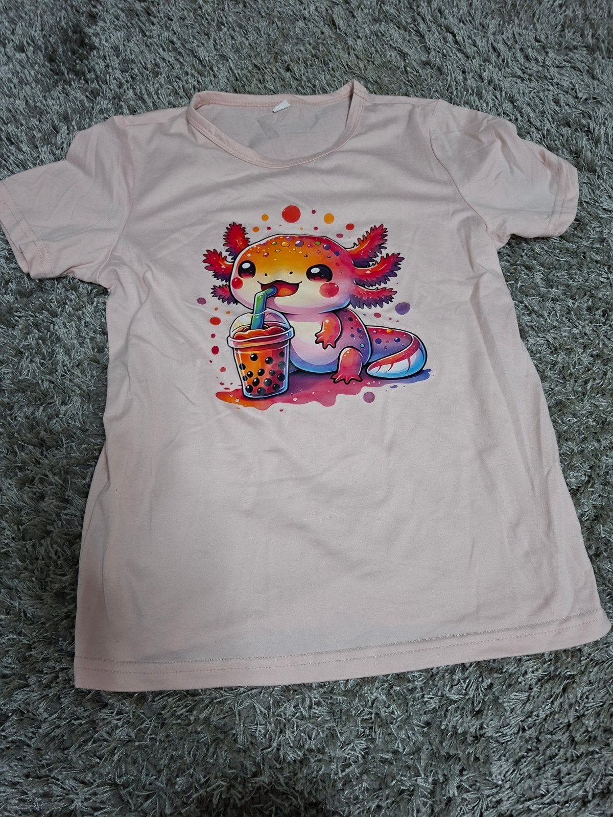 Shirtje met axoloti, maat 122, Verzenden, Zo goed als nieuw, Meisje, Shirt of Longsleeve